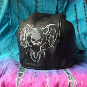 Harley Davidson Willy G skull cap leather EUC